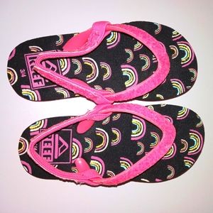 Toddler flip flops
